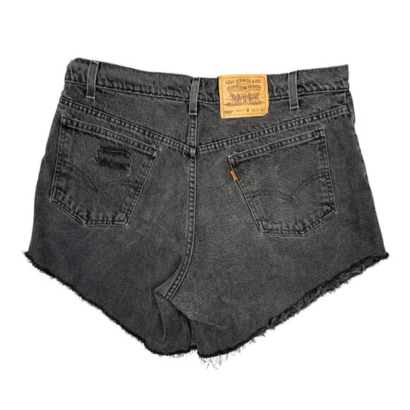 Levis 550 Denim Shorts Womens 38 High Waist Mom Cut Off Jeans Booty Distressed - Picture 2 of 10